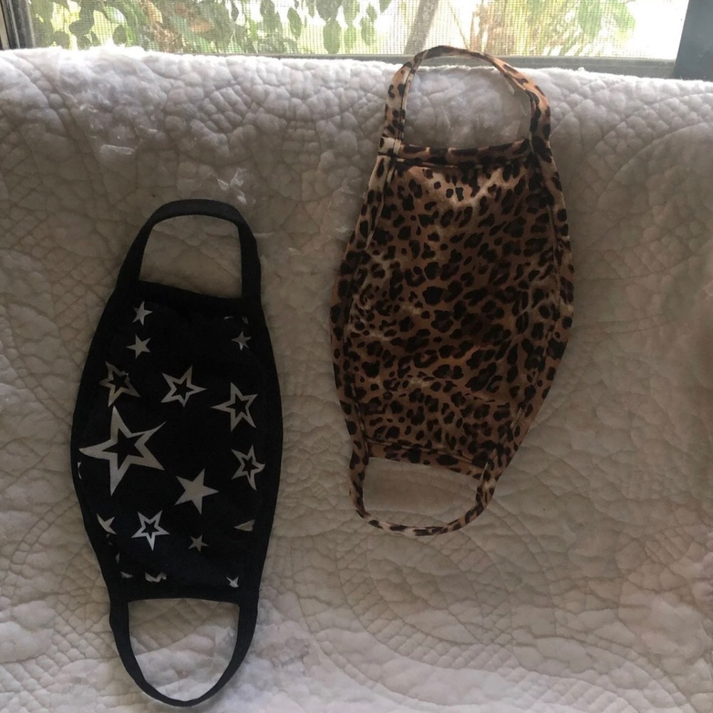 Soft Adult Unisex Reusable face mask NWOT - Picture 2 of 4